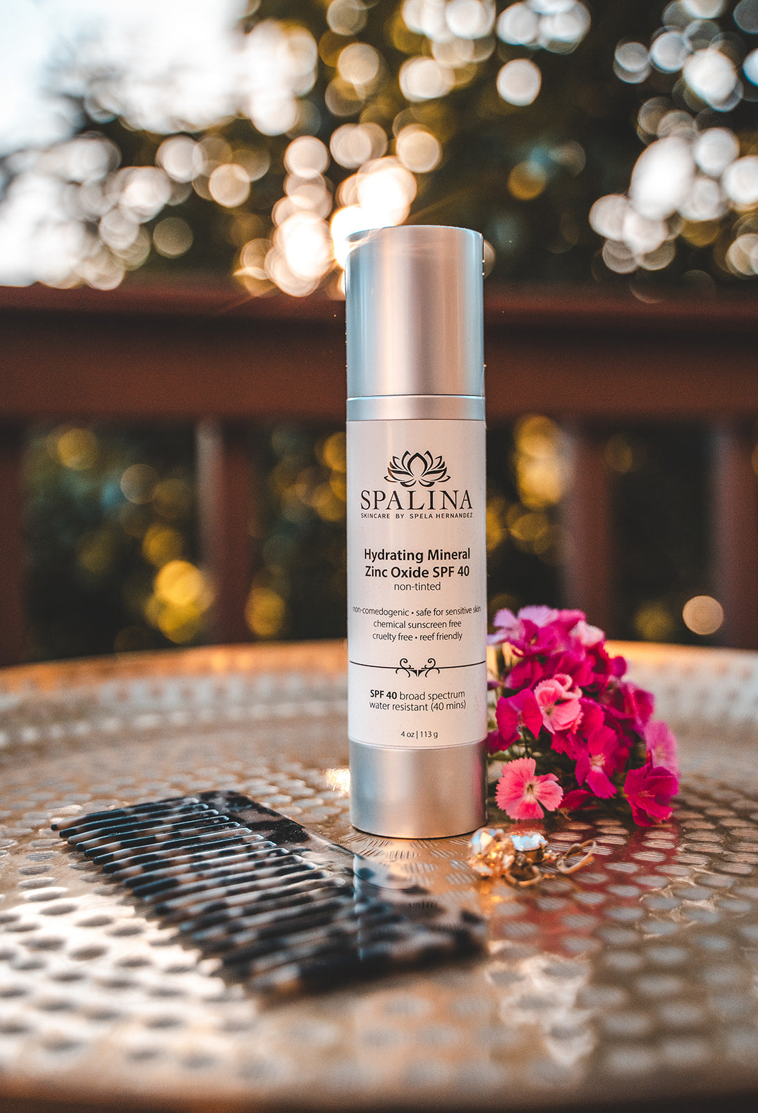 Hydrating Mineral Zinc Oxide SPF 40 Sunscreen