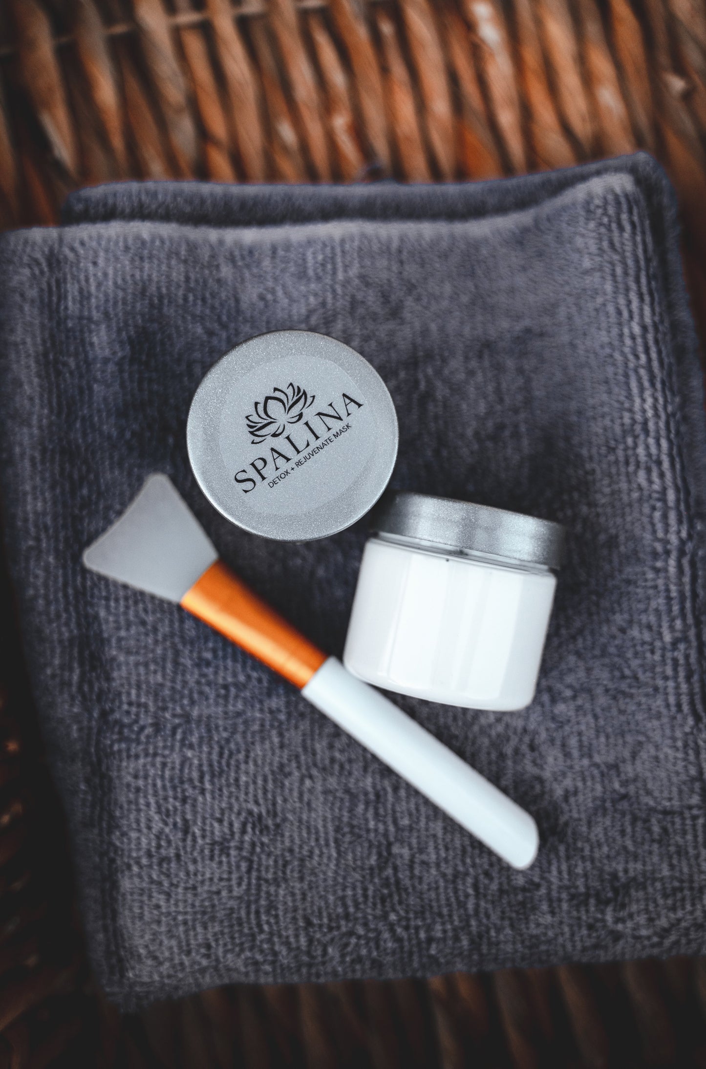 Detox and Rejuvenating Mask Spalina Skincare